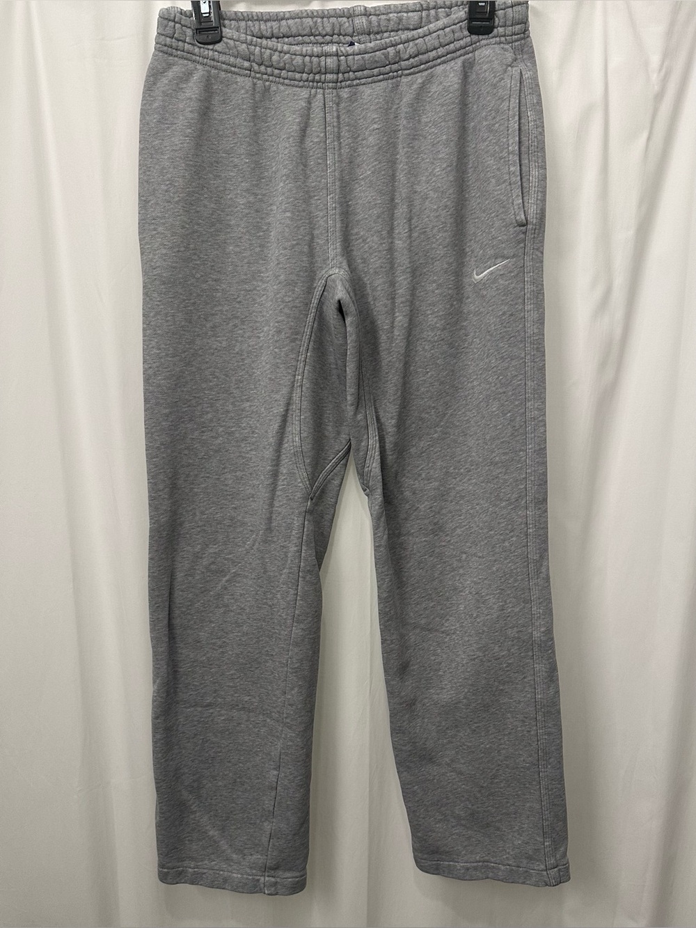 Men’s Nike Gray Sweatpants🩶
